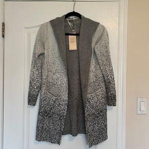 COPY - NWT CALIA hooded cardigan cream and black ombré